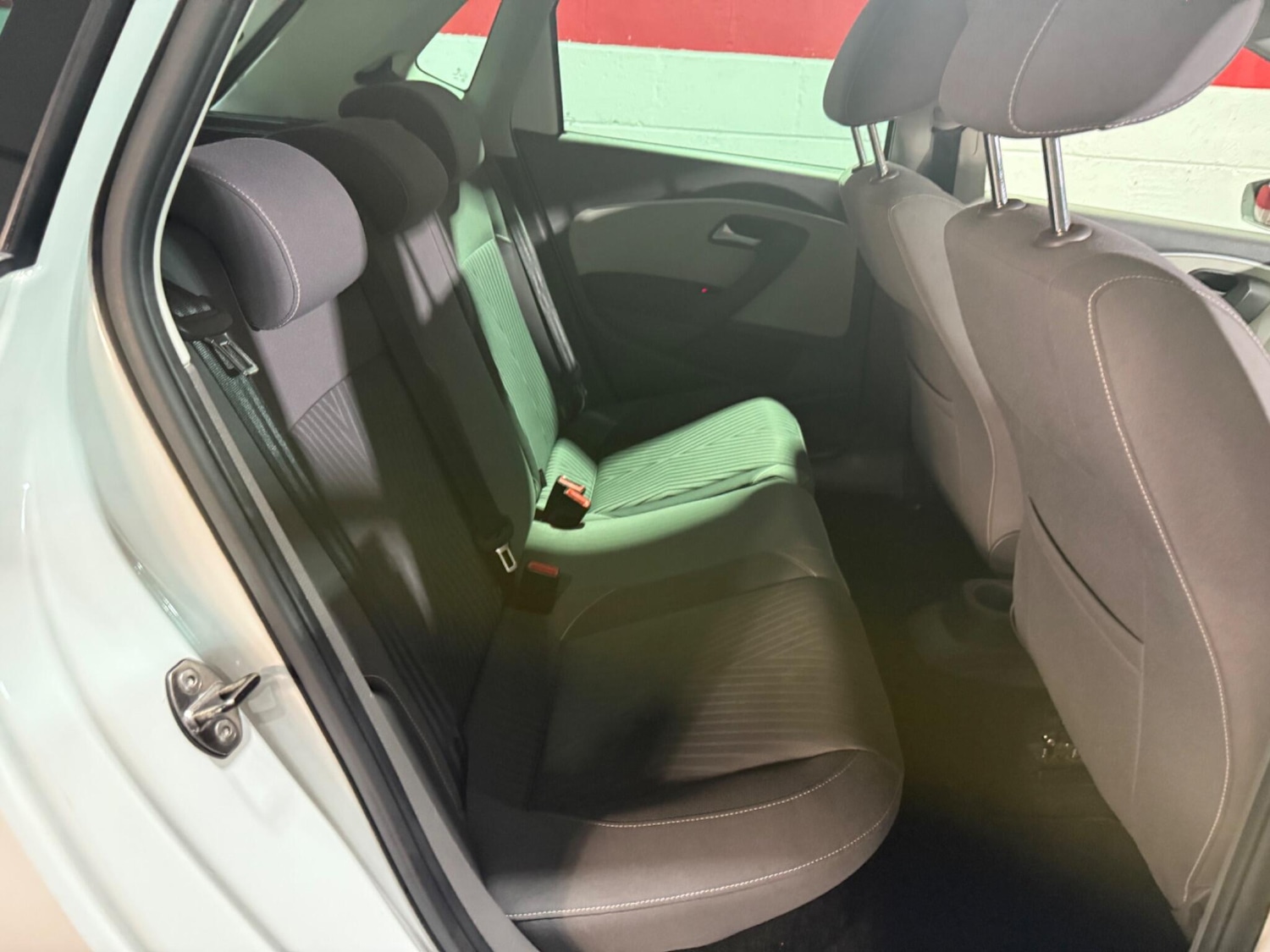 Used Volkswagen Polo 2015 for sale - 76562410: Photo 21