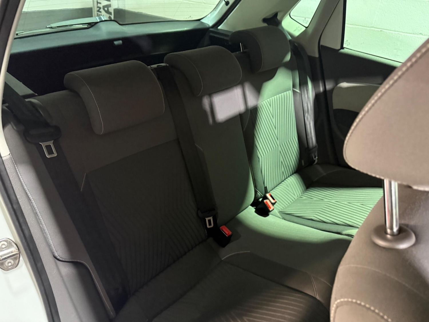 Used Volkswagen Polo 2015 for sale - 76562410: Photo 22