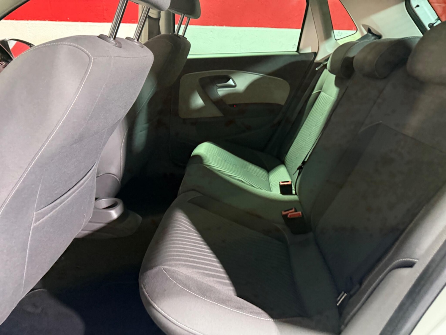 Used Volkswagen Polo 2015 for sale - 76562410: Photo 25