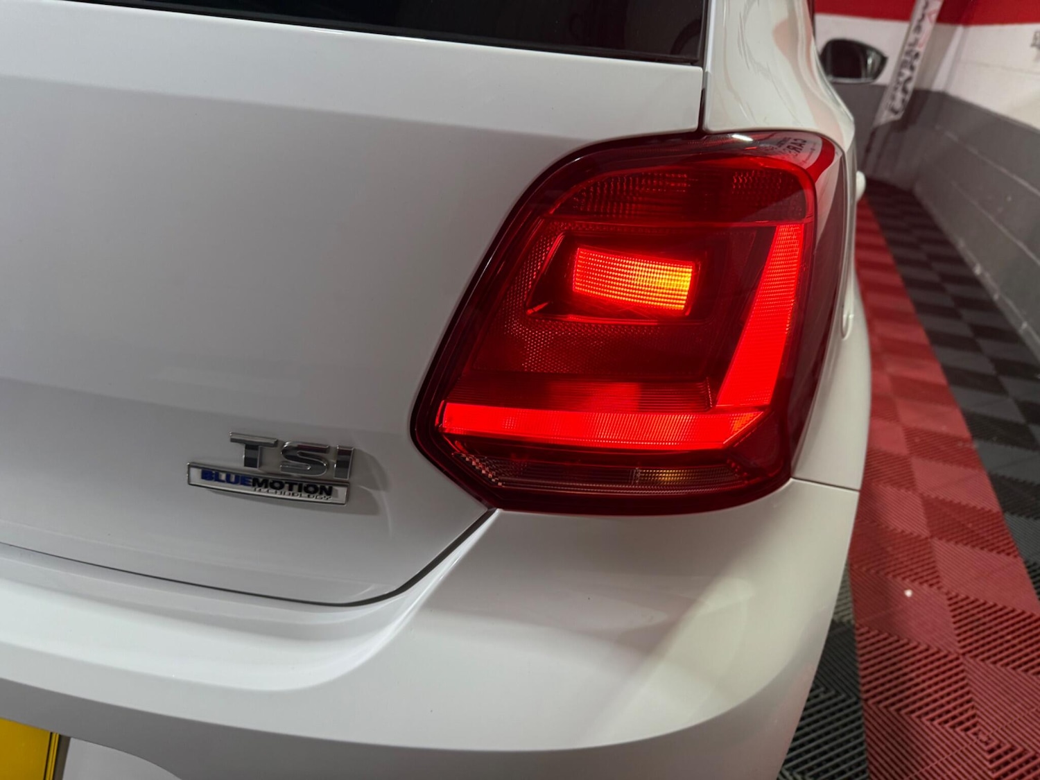 Used Volkswagen Polo 2015 for sale - 76562410: Photo 56