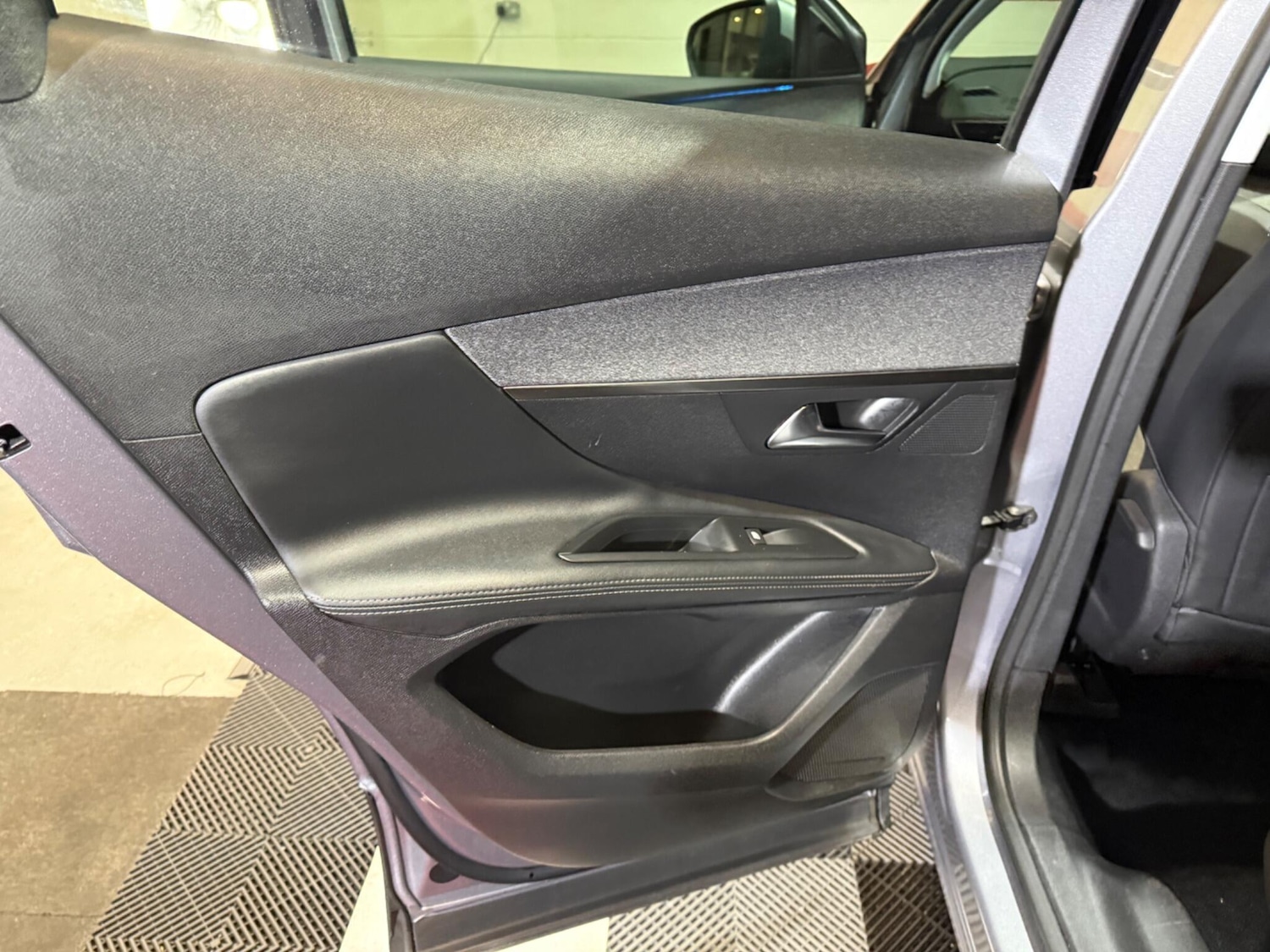 Used Peugeot 3008 2019 for sale - 76314647: Photo 37