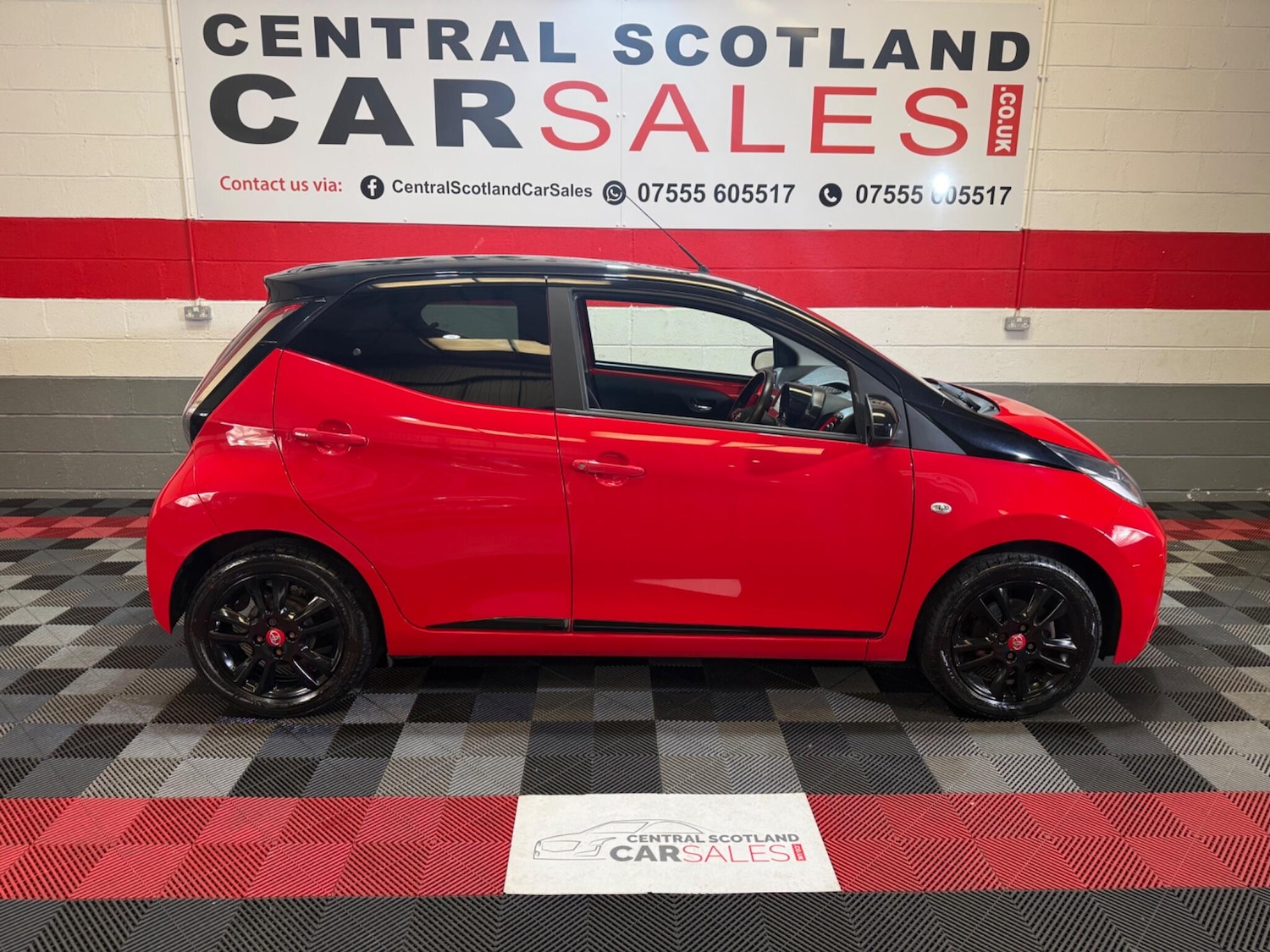 Used Toyota AYGO for sale - 78147929: Photo 12