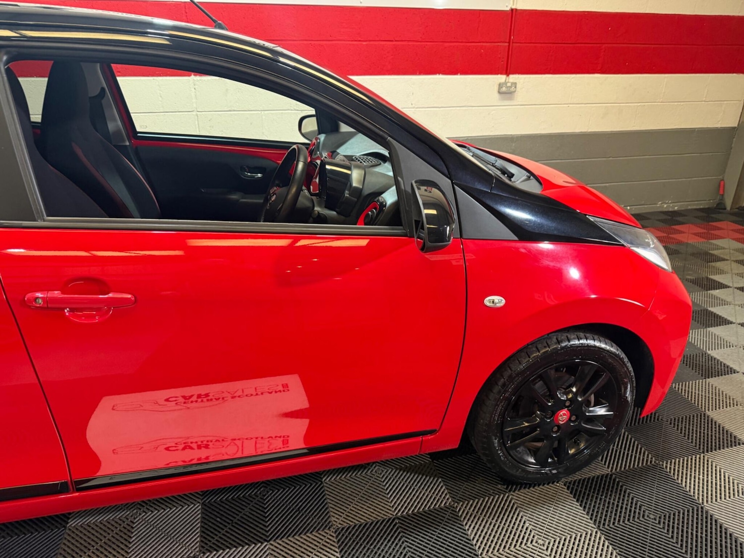 Used Toyota AYGO for sale - 78147929: Photo 13