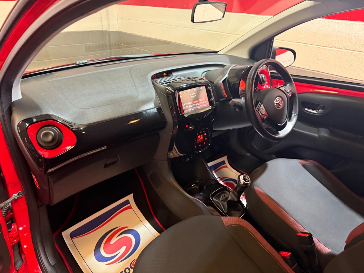 Used Toyota AYGO for sale - 78147929: Photo 18