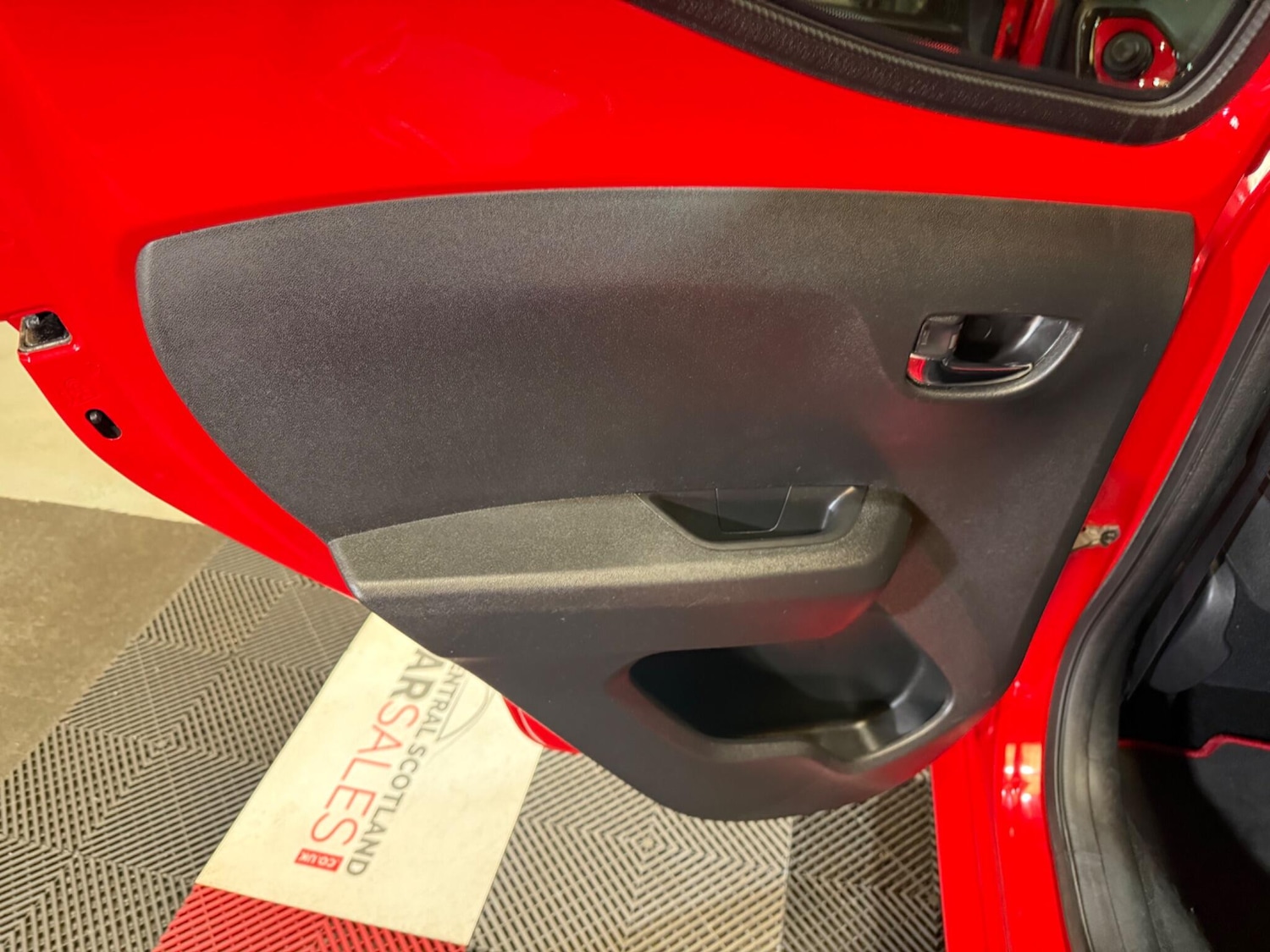 Used Toyota AYGO for sale - 78147929: Photo 34