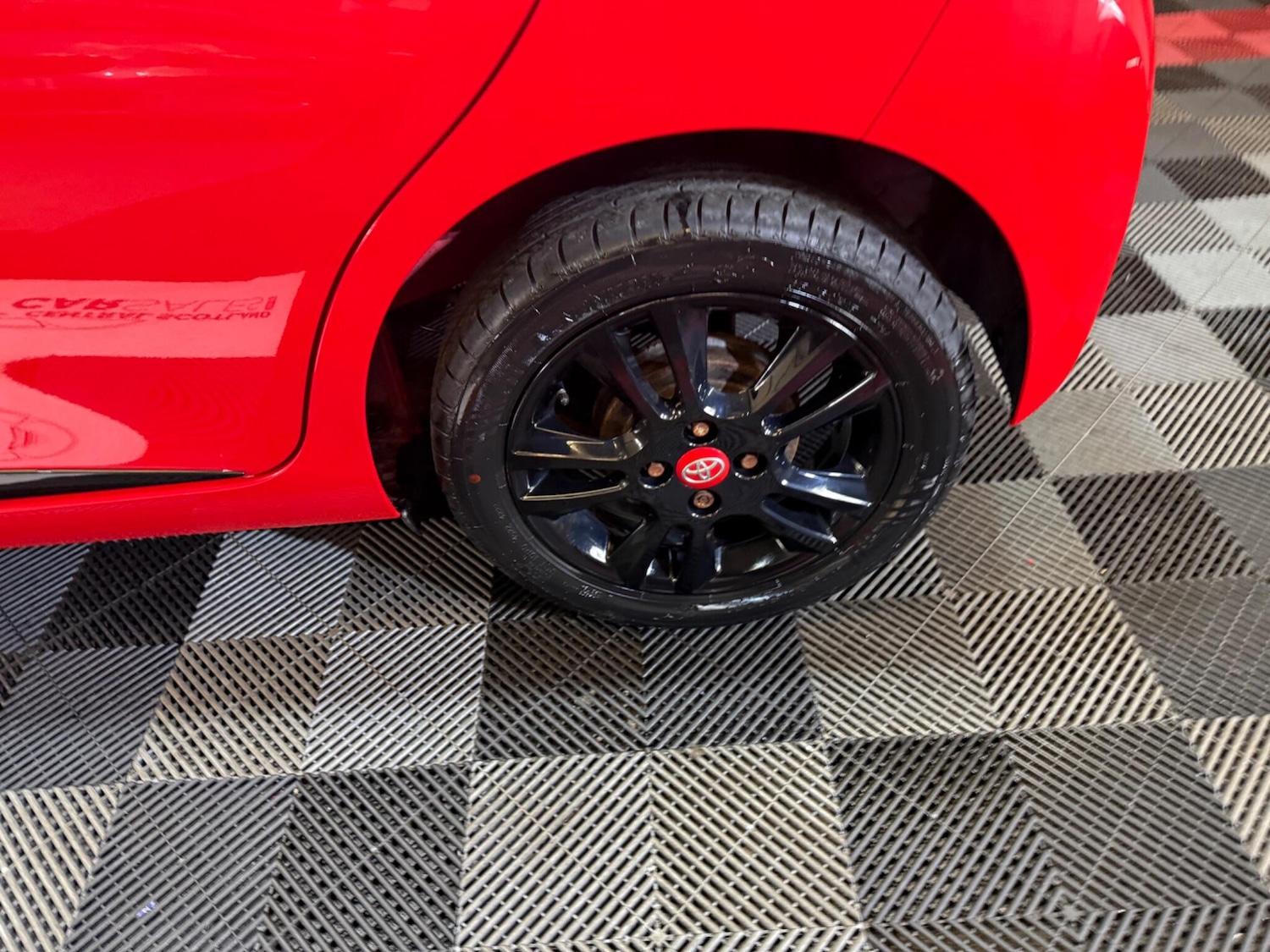 Used Toyota AYGO for sale - 78147929: Photo 39