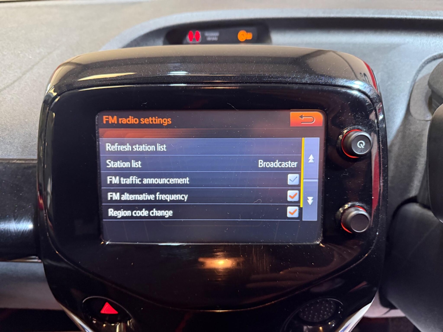 Used Toyota AYGO for sale - 78147929: Photo 43