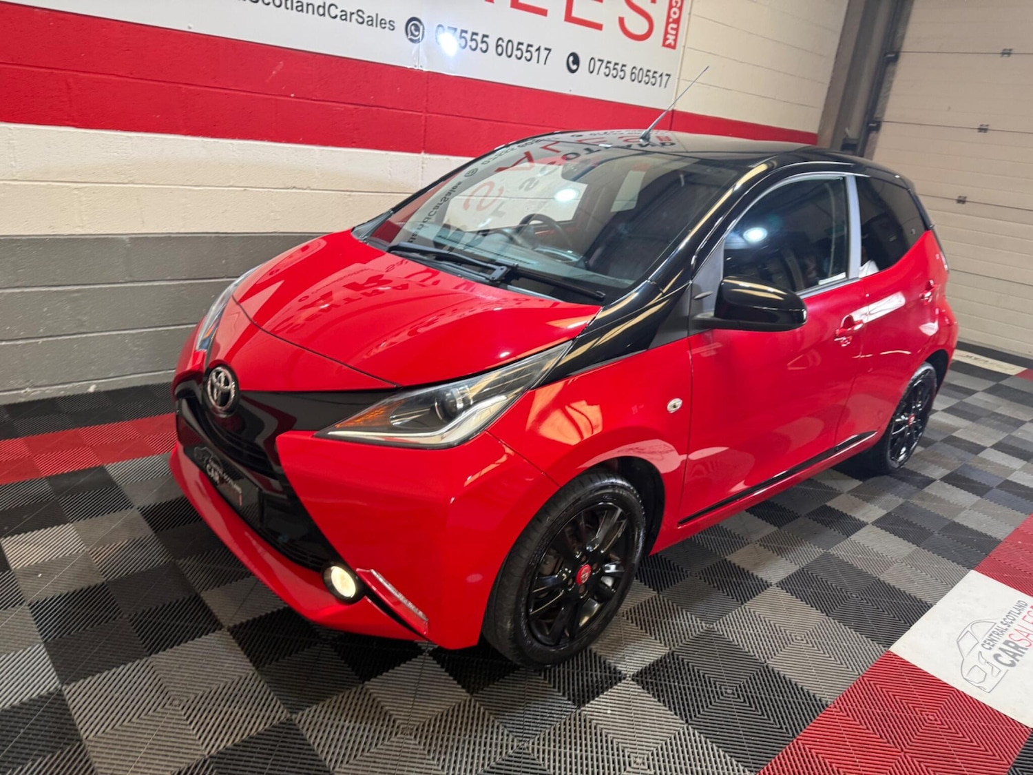 Used Toyota AYGO for sale - 78147929: Photo 8