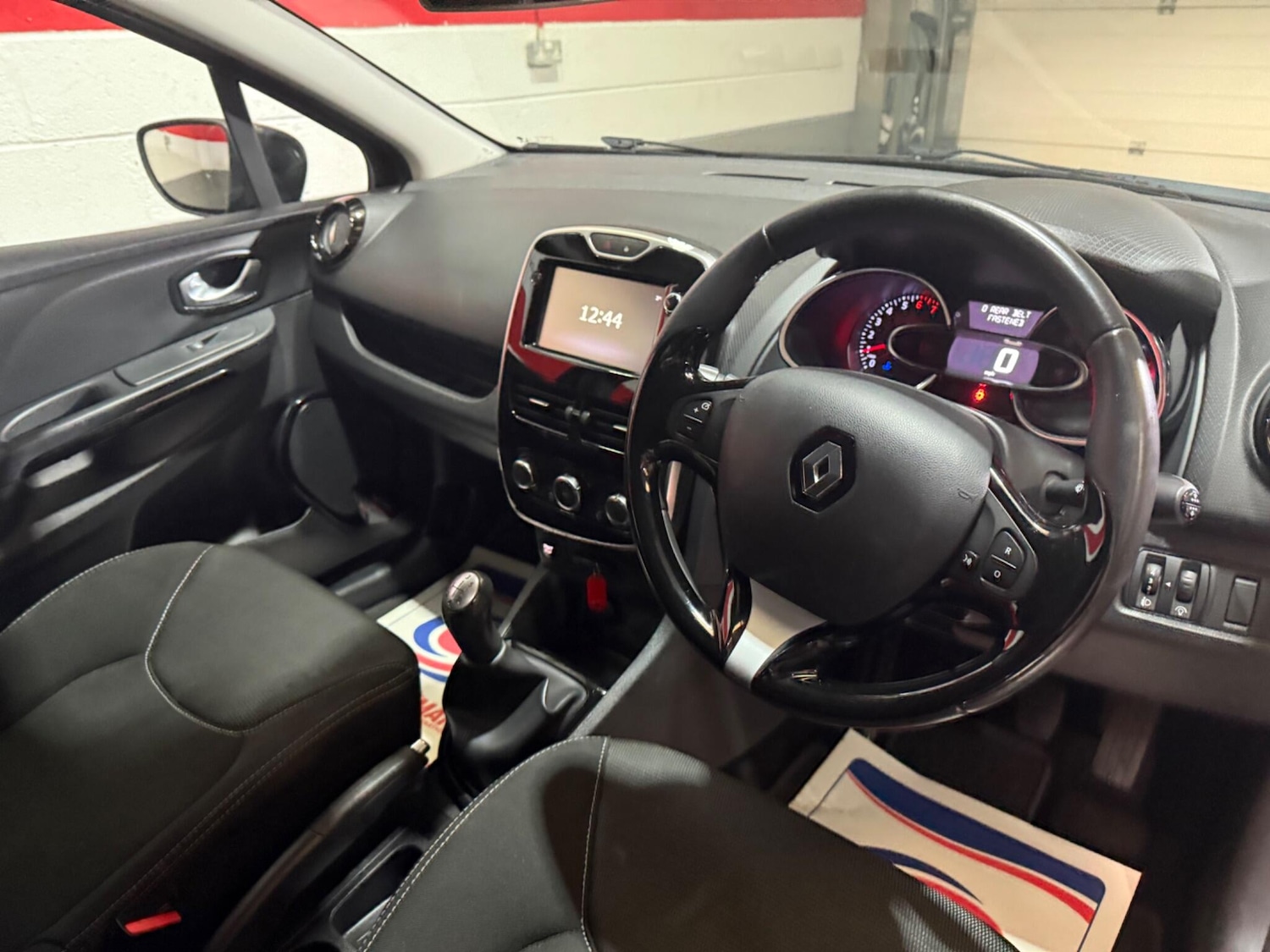 Used Renault Clio 2016 for sale - 77119992: Photo 20