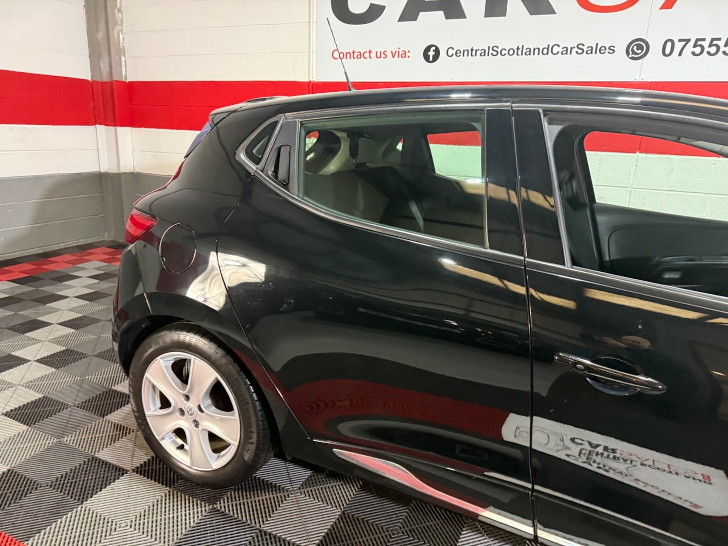 Used Renault Clio 2016 for sale - 77119992: Photo 3