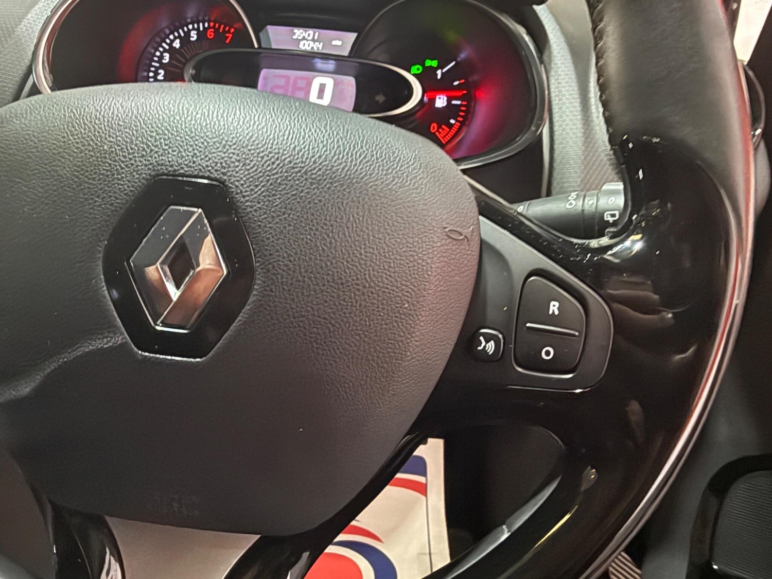 Used Renault Clio 2016 for sale - 77119992: Photo 34