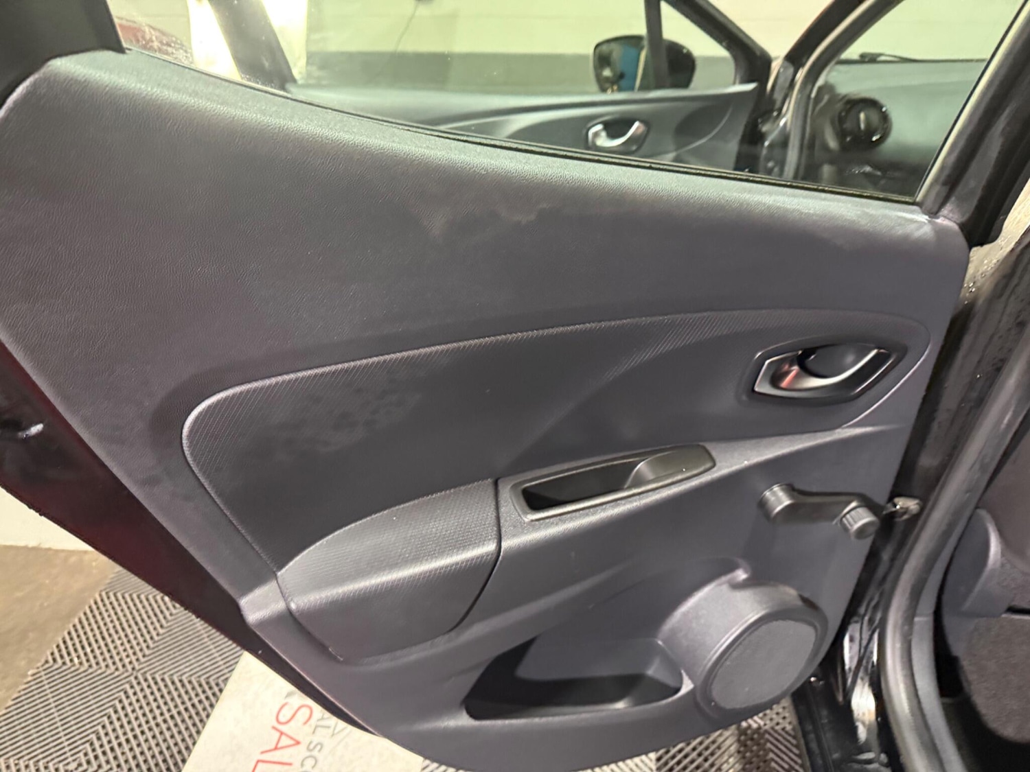 Used Renault Clio 2016 for sale - 77119992: Photo 39