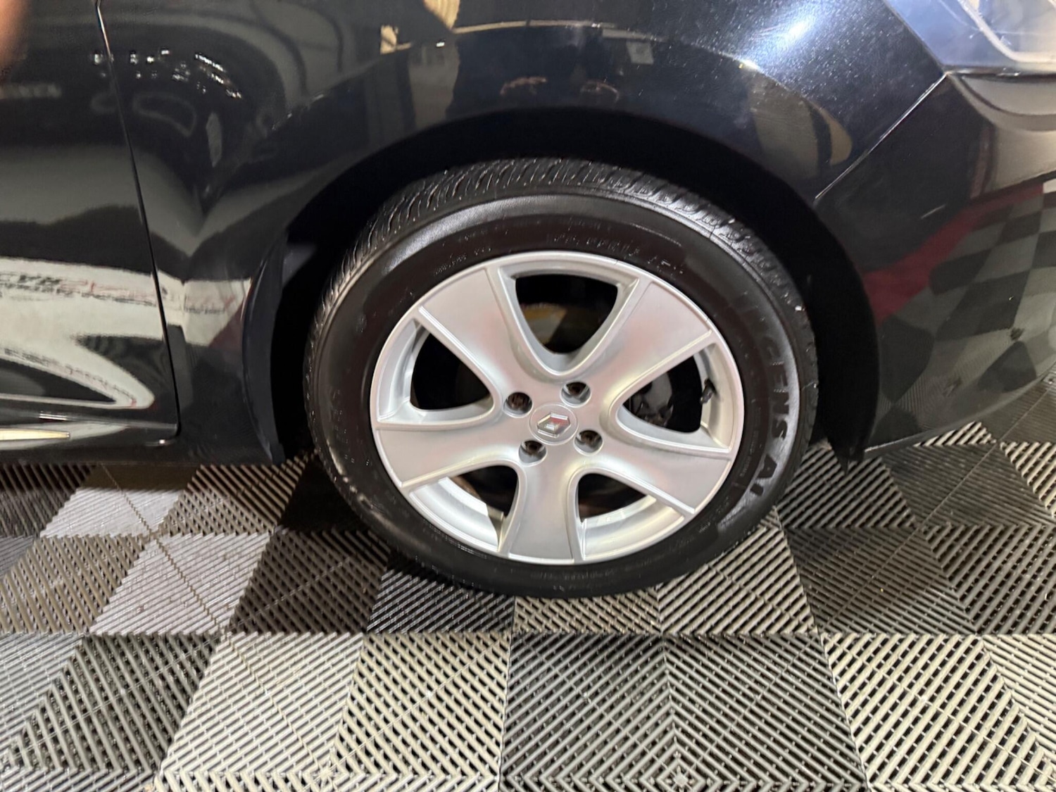 Used Renault Clio 2016 for sale - 77119992: Photo 42