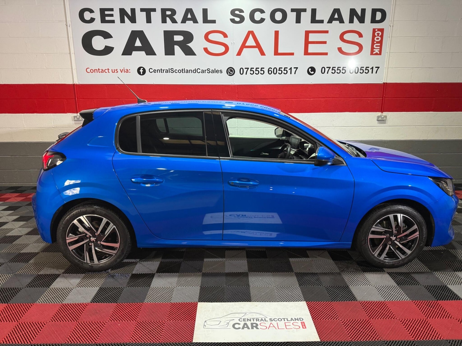 Used Peugeot 208 2021 for sale - 76213923: Photo 2