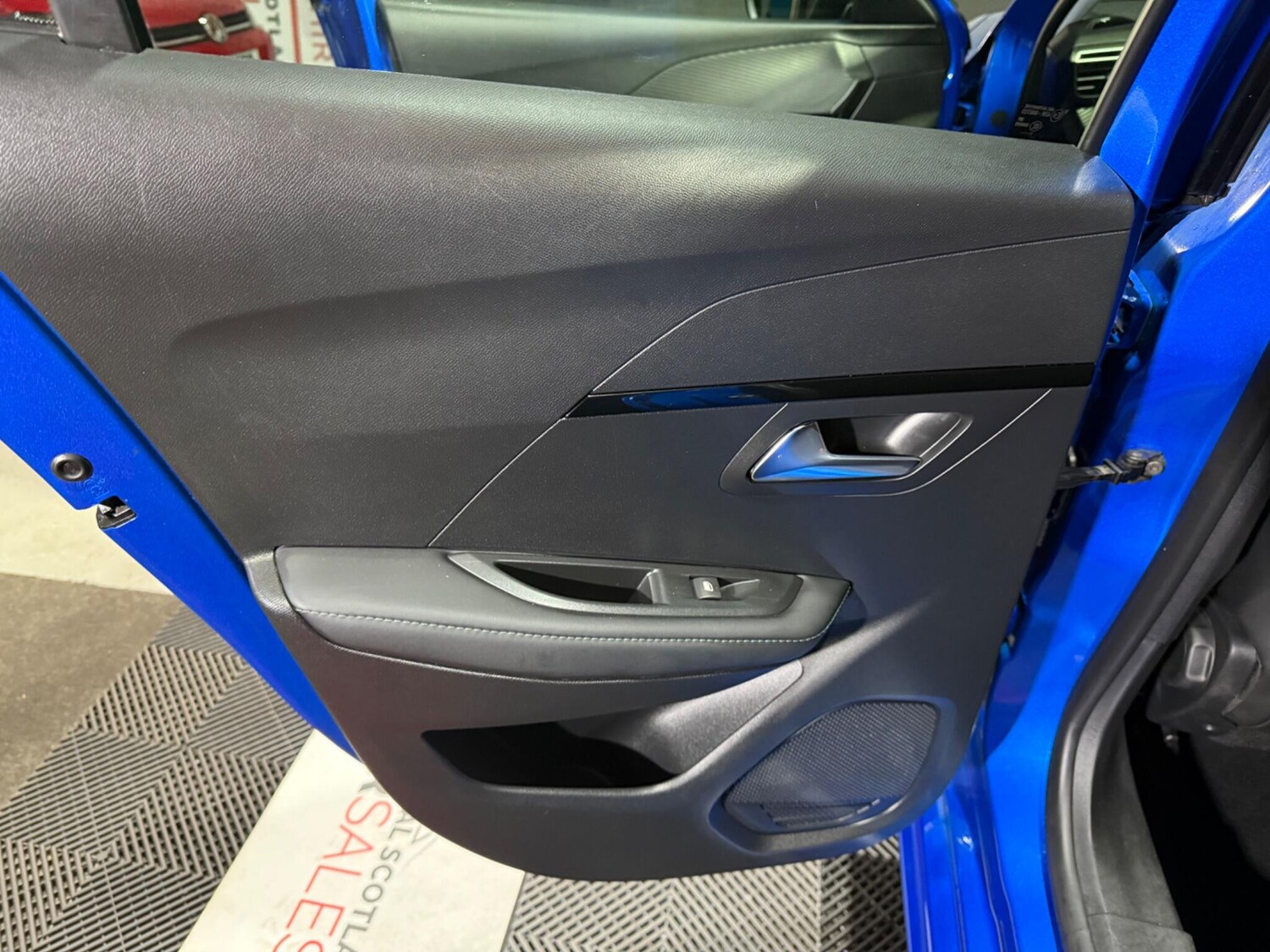 Used Peugeot 208 2021 for sale - 76213923: Photo 33