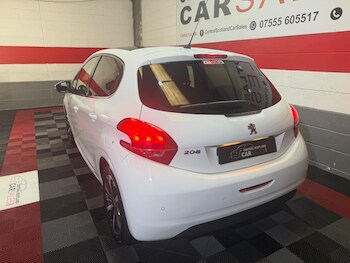 Used Peugeot 208 2018 for sale - 78695159: Photo