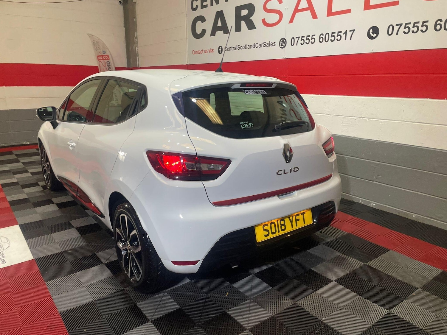 Used Renault Clio for sale - 76549845: Photo 11