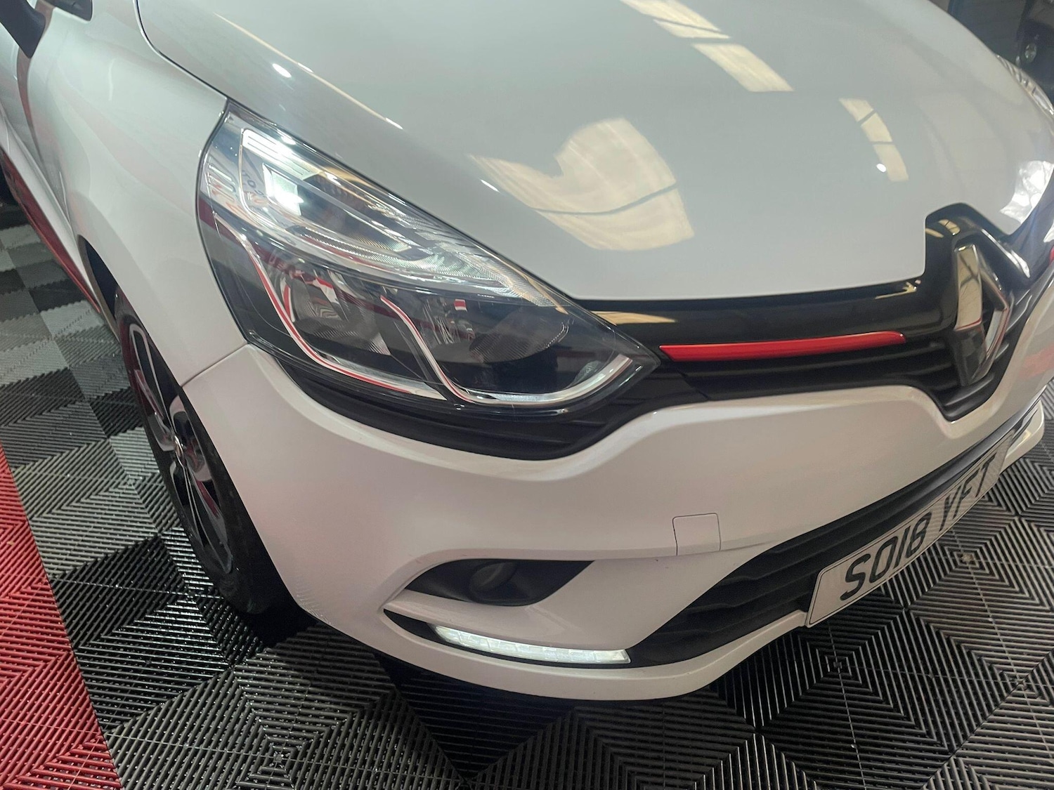 Used Renault Clio for sale - 76549845: Photo 56