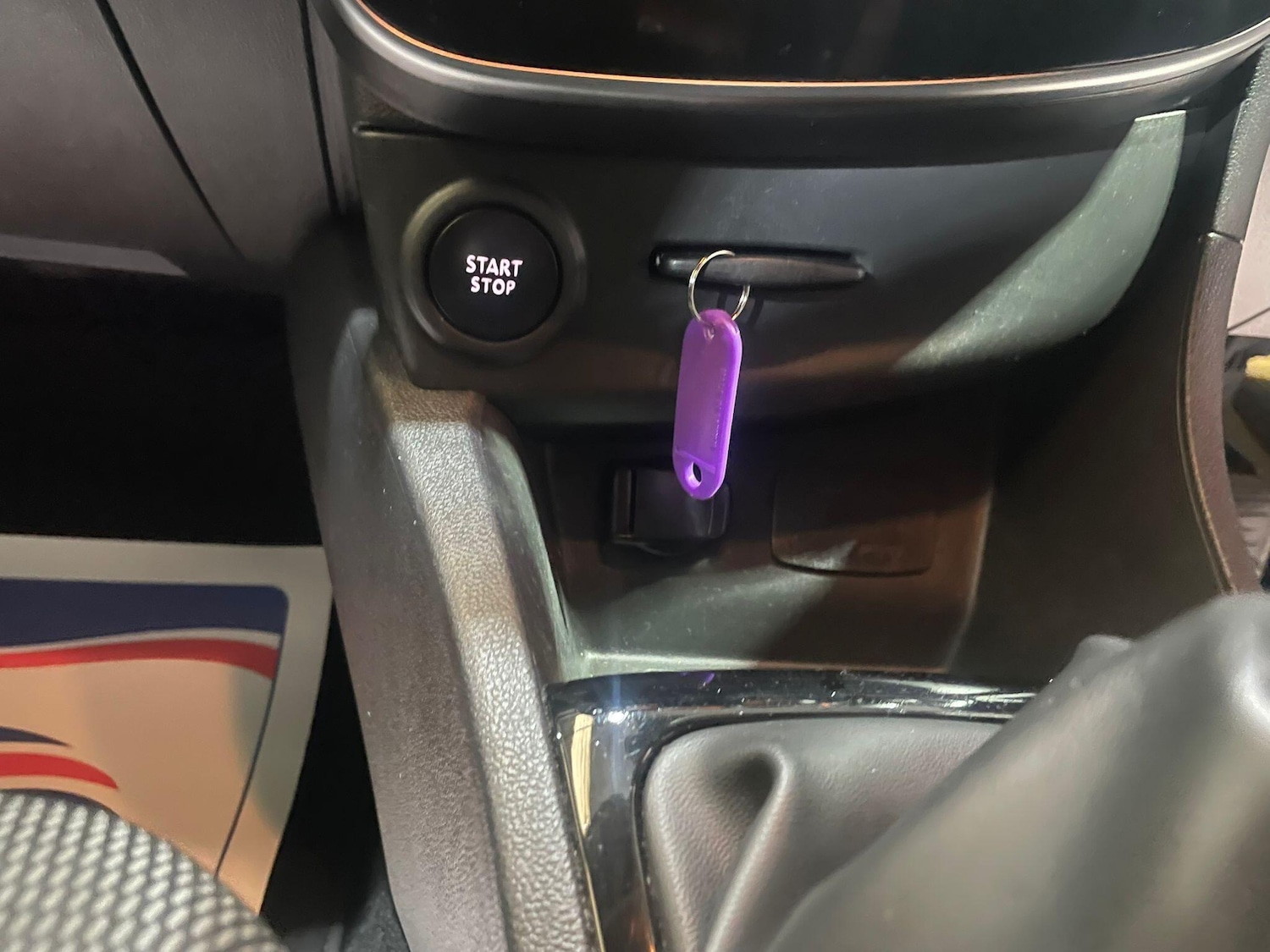 Used Renault Clio for sale - 76549845: Photo 57