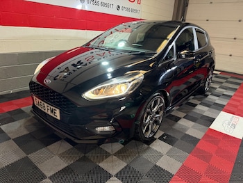 Used Ford Fiesta 2018 for sale - 76585249: Photo