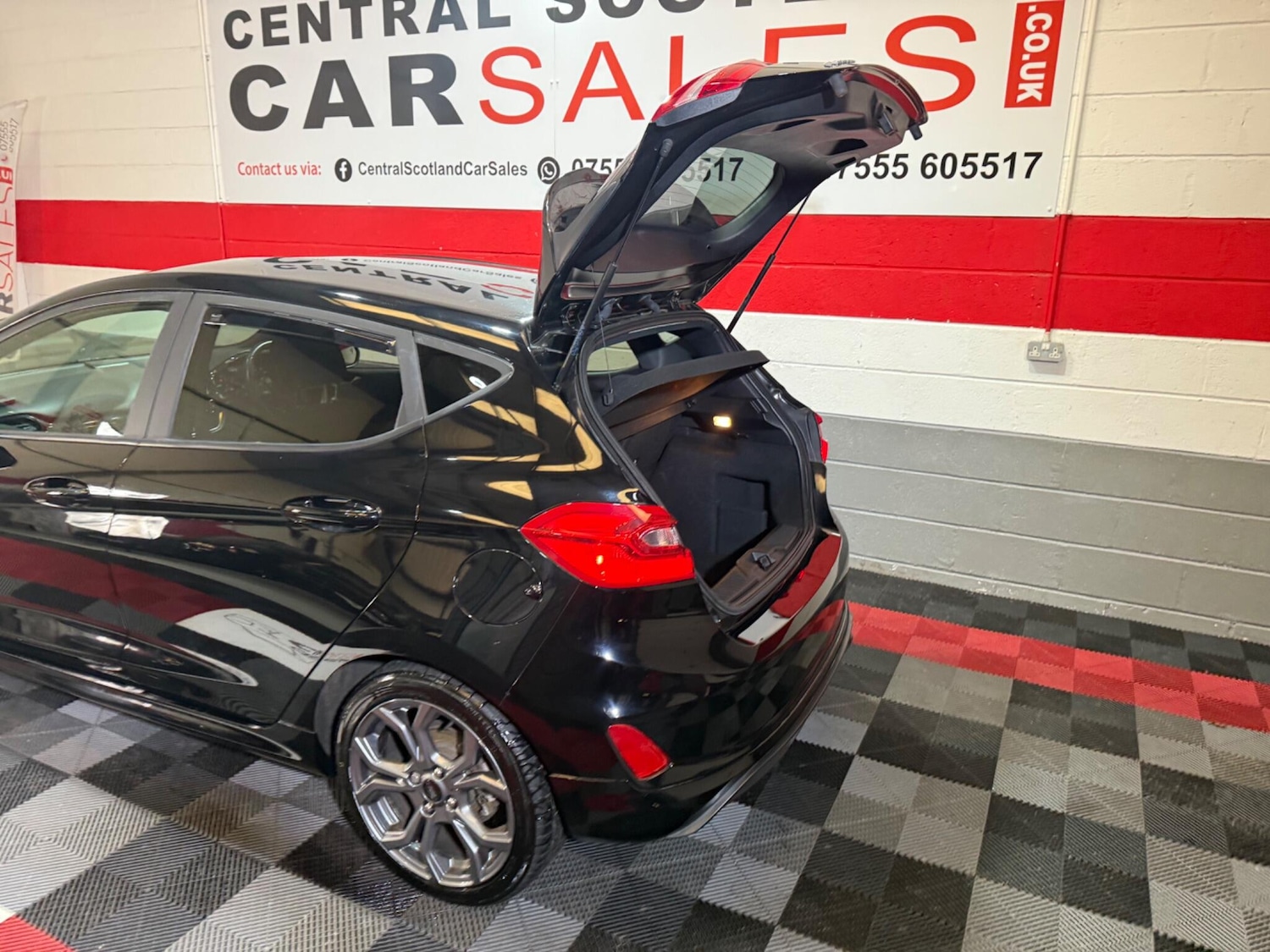 Used Ford Fiesta 2018 for sale - 76585249: Photo 59