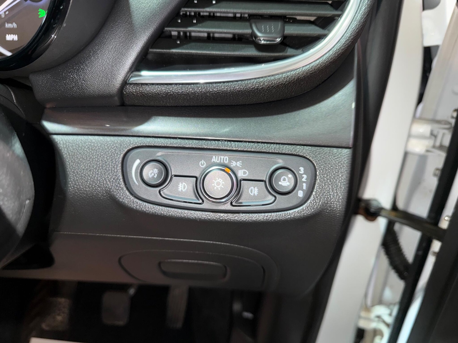 Used Vauxhall Mokka X 2018 for sale - 77455973: Photo 33