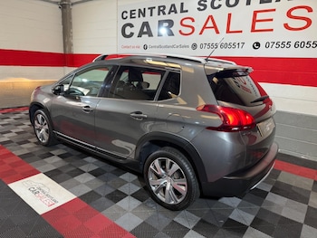 Used Peugeot 2008 2019 for sale - 79336810: Photo