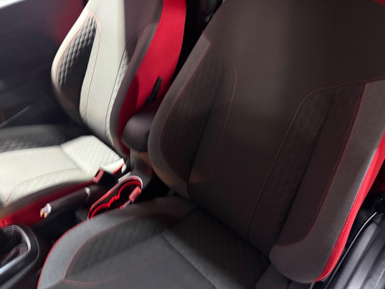 Used Ford Fiesta 2016 for sale - 76886687: Photo 41