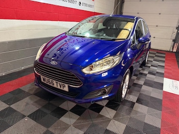 Used Ford Fiesta 2016 for sale - 76422507: Photo