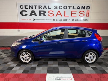 Used Ford Fiesta 2016 for sale - 76422507: Photo