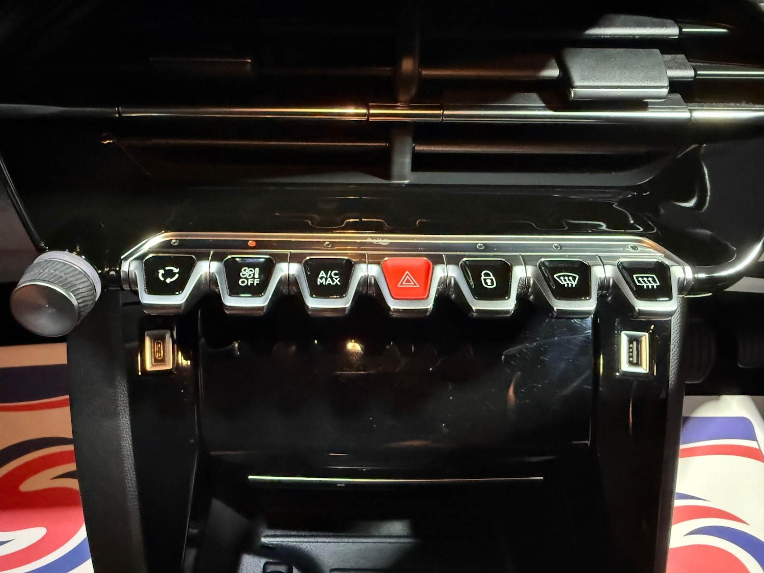 Used Peugeot 208 2021 for sale - 77157588: Photo 51