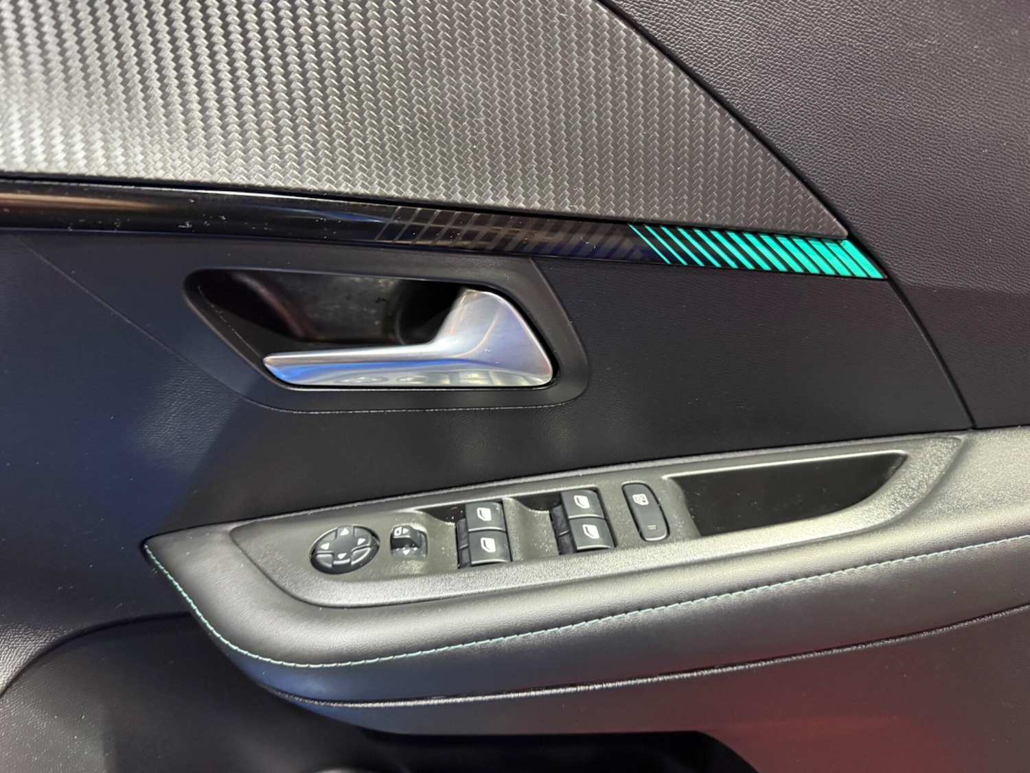 Used Peugeot 208 2021 for sale - 77157588: Photo 70