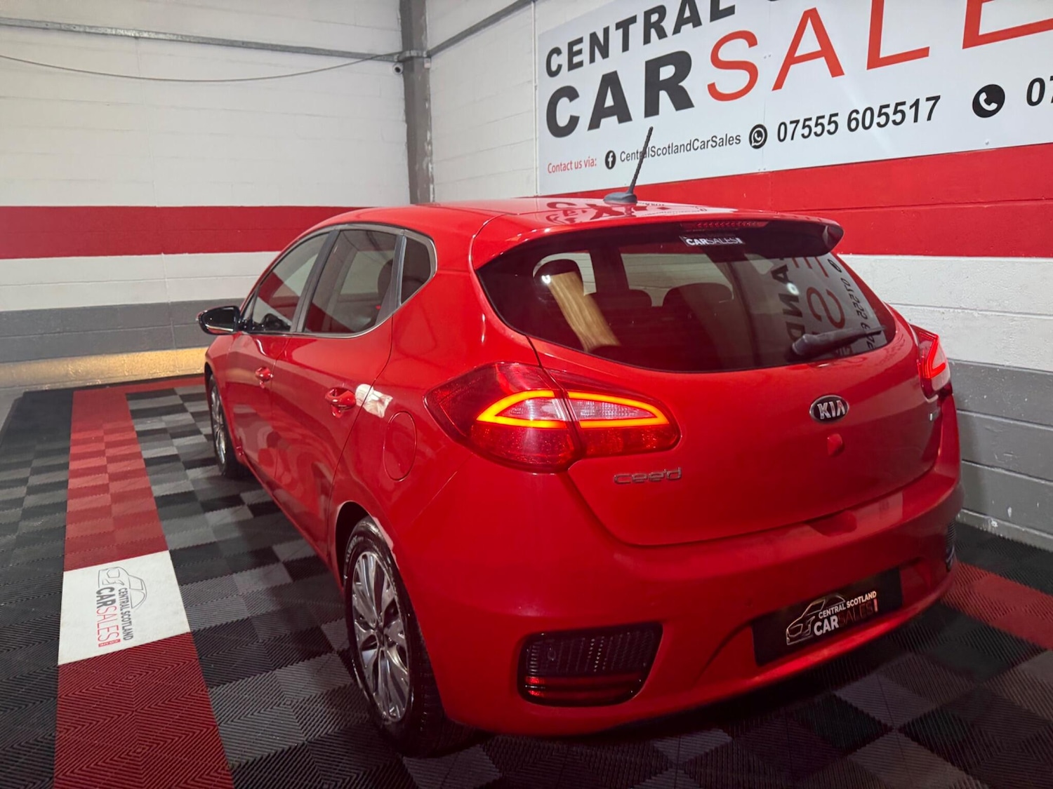 Used Kia Ceed 2017 for sale - 77957879: Photo 8