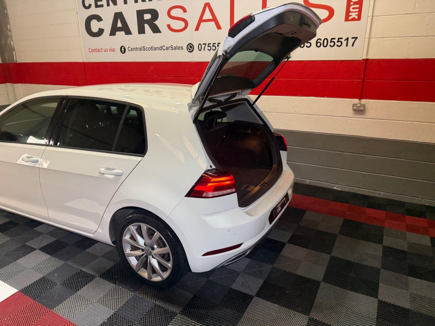 Used Volkswagen Golf 2017 for sale - 78147820: Photo 11