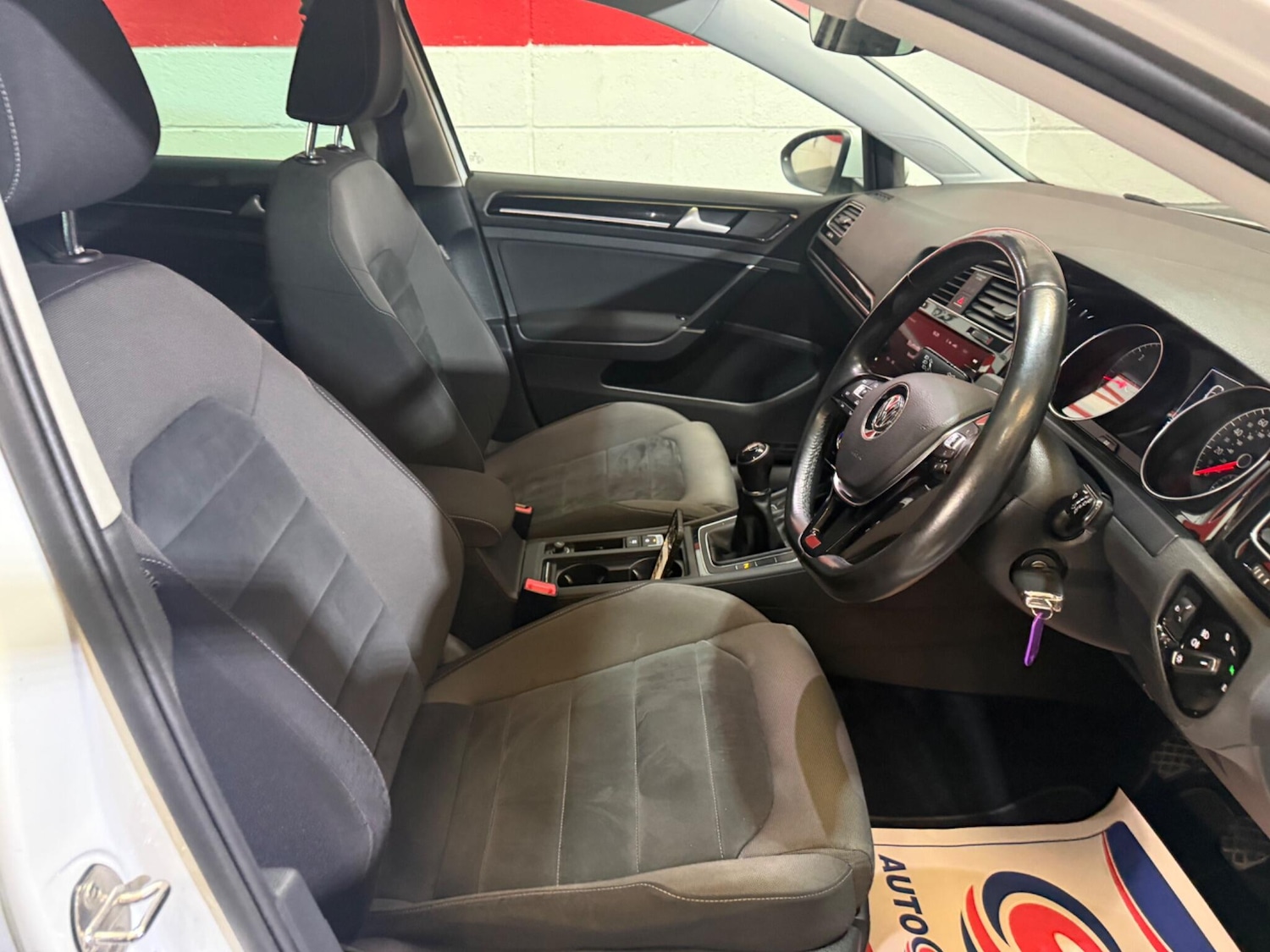 Used Volkswagen Golf 2017 for sale - 78147820: Photo 26