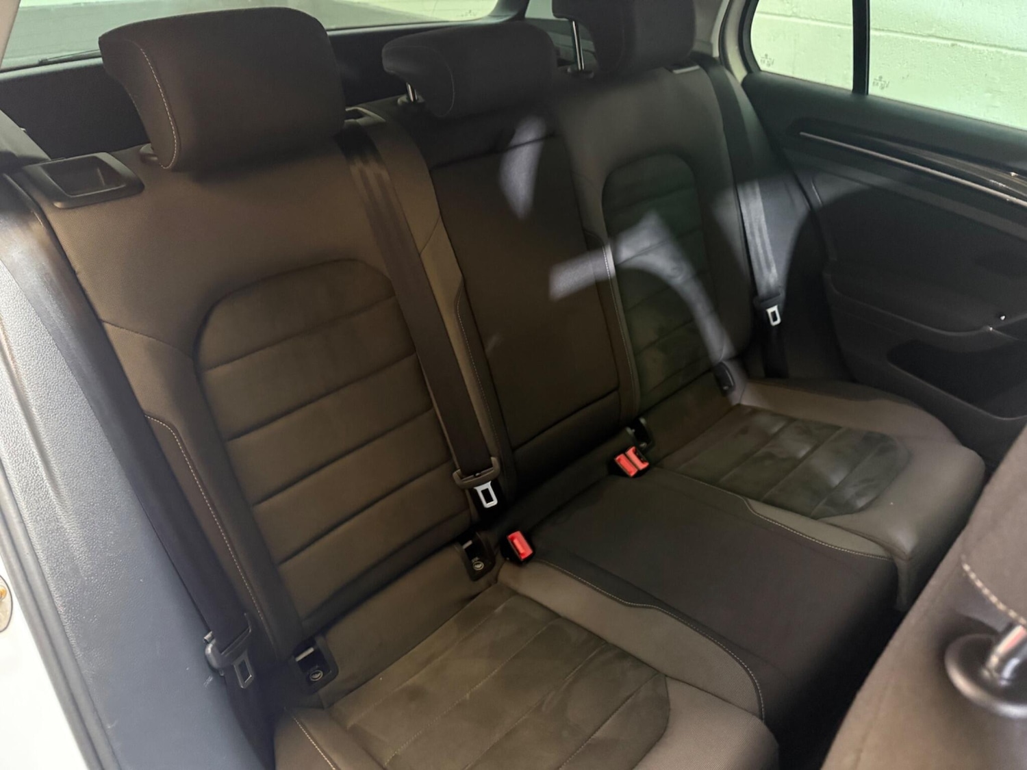 Used Volkswagen Golf 2017 for sale - 78147820: Photo 30