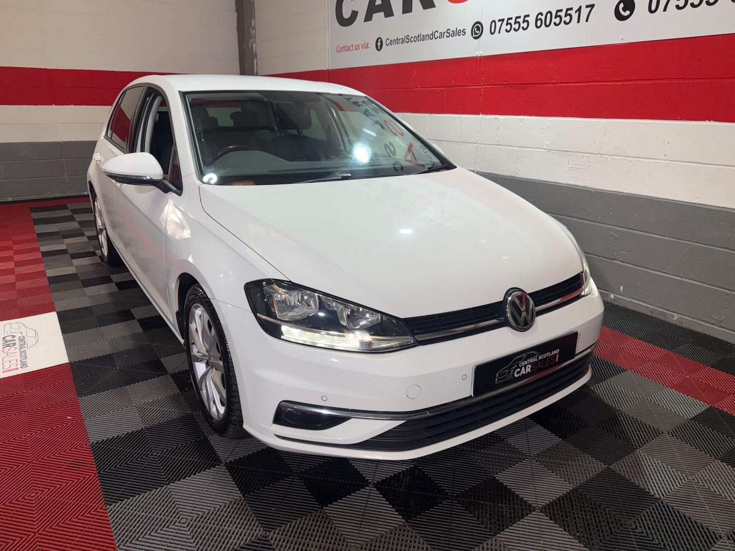 Used Volkswagen Golf 2017 for sale - 78147820: Photo 5