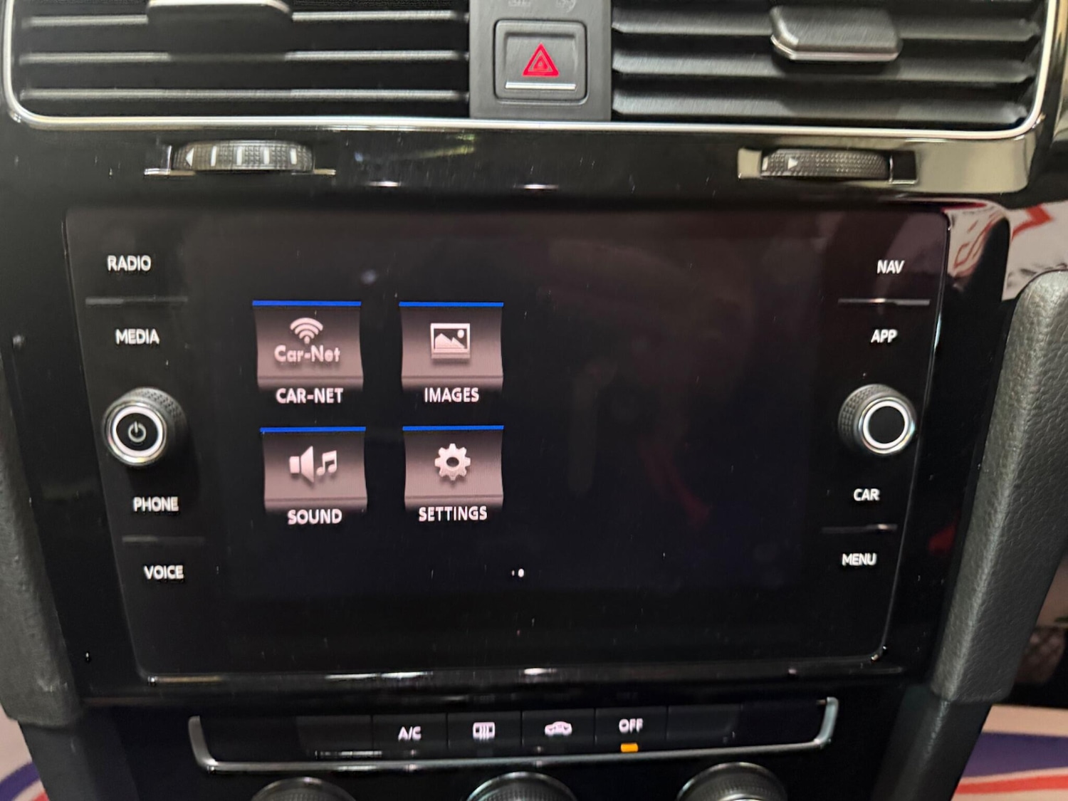 Used Volkswagen Golf 2017 for sale - 78147820: Photo 54