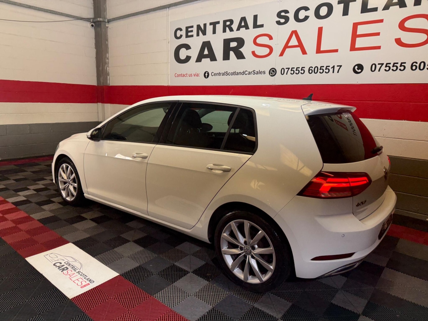 Used Volkswagen Golf 2017 for sale - 78147820: Photo 8