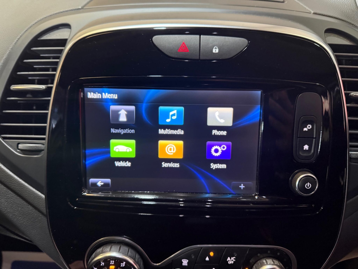 Used Renault Captur for sale - 78073174: Photo 45