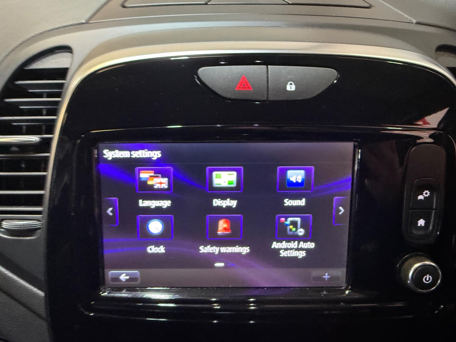 Used Renault Captur for sale - 78073174: Photo 48