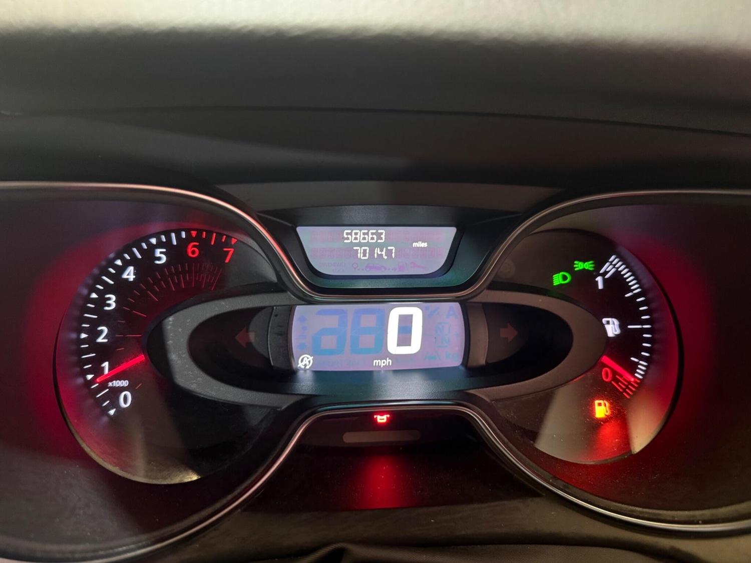 Used Renault Captur for sale - 78073174: Photo 49