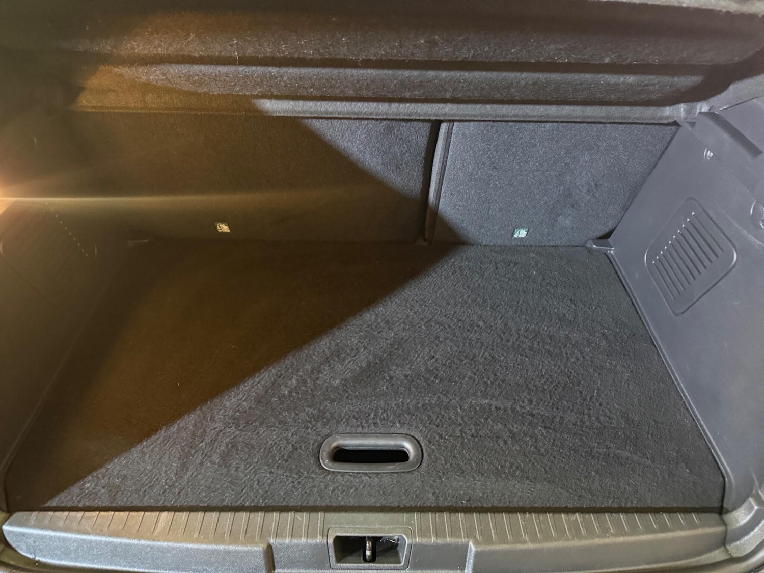 Used Renault Captur for sale - 78073174: Photo 50