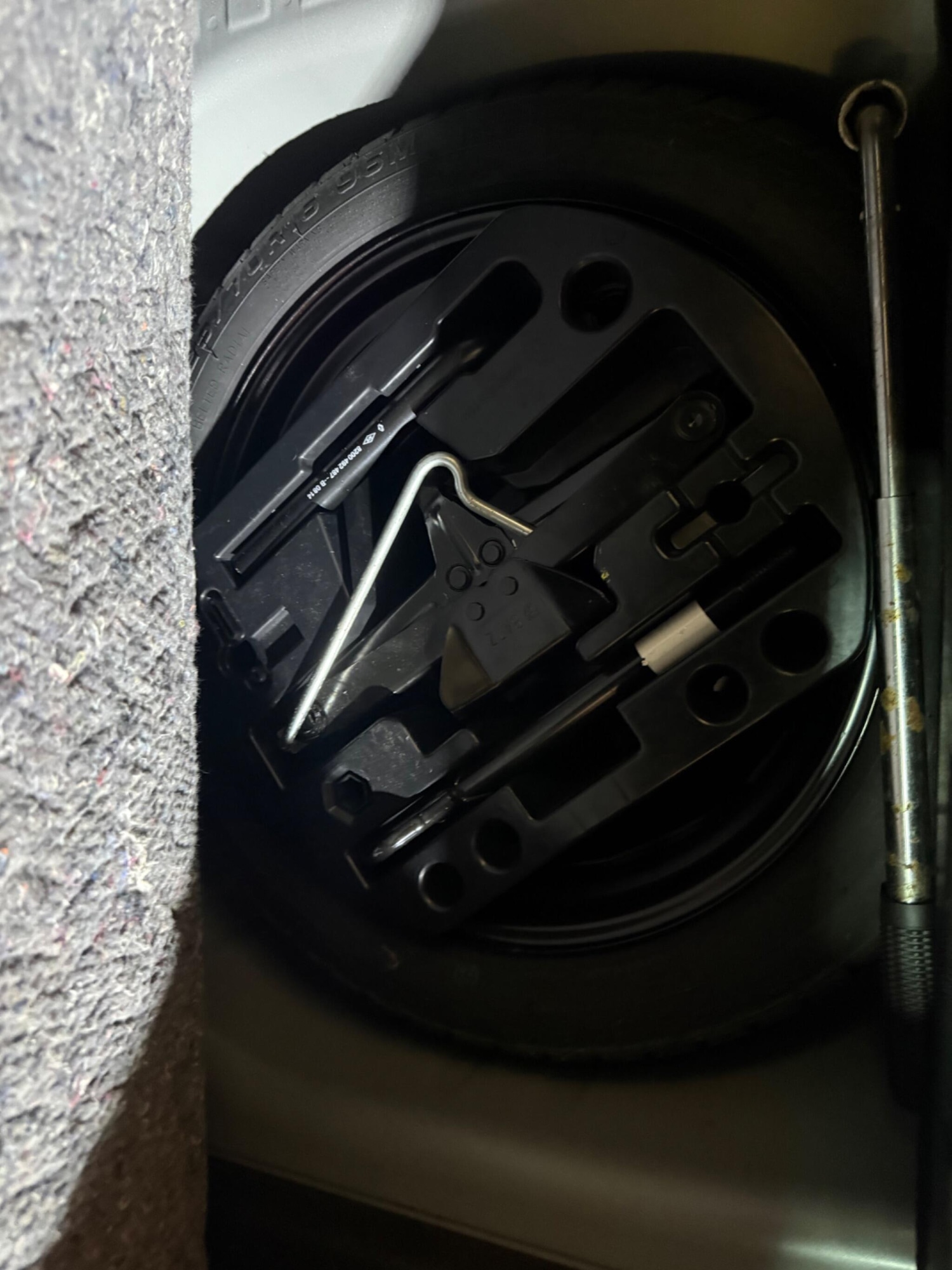 Used Renault Captur for sale - 78073174: Photo 65