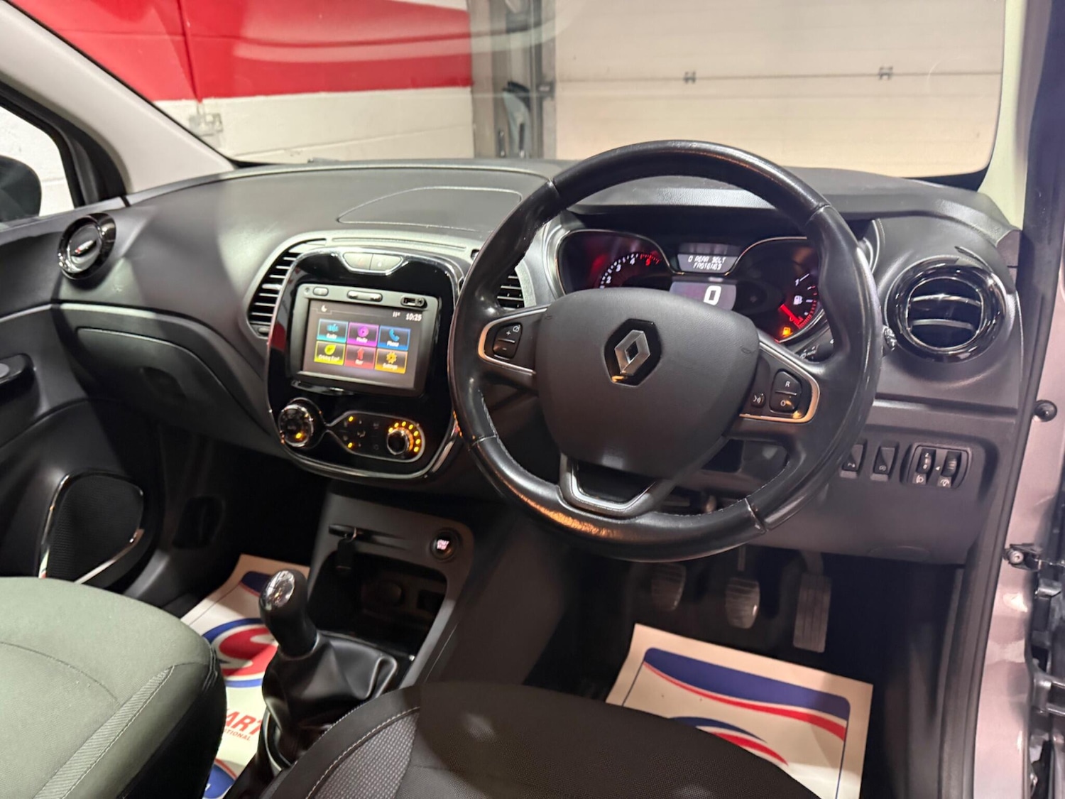 Used Renault Captur 2016 for sale - 76562160: Photo 15