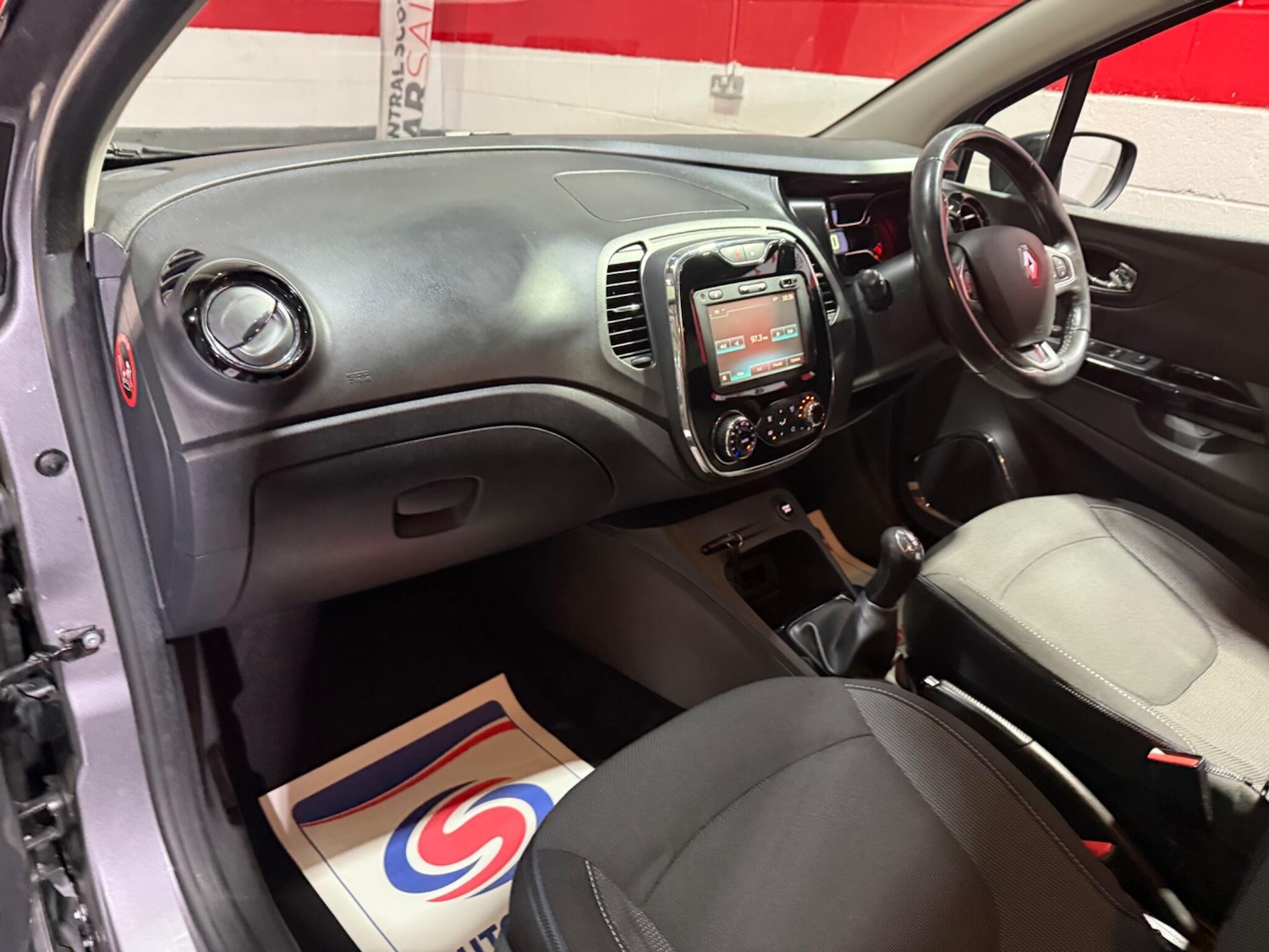 Used Renault Captur 2016 for sale - 76562160: Photo 16