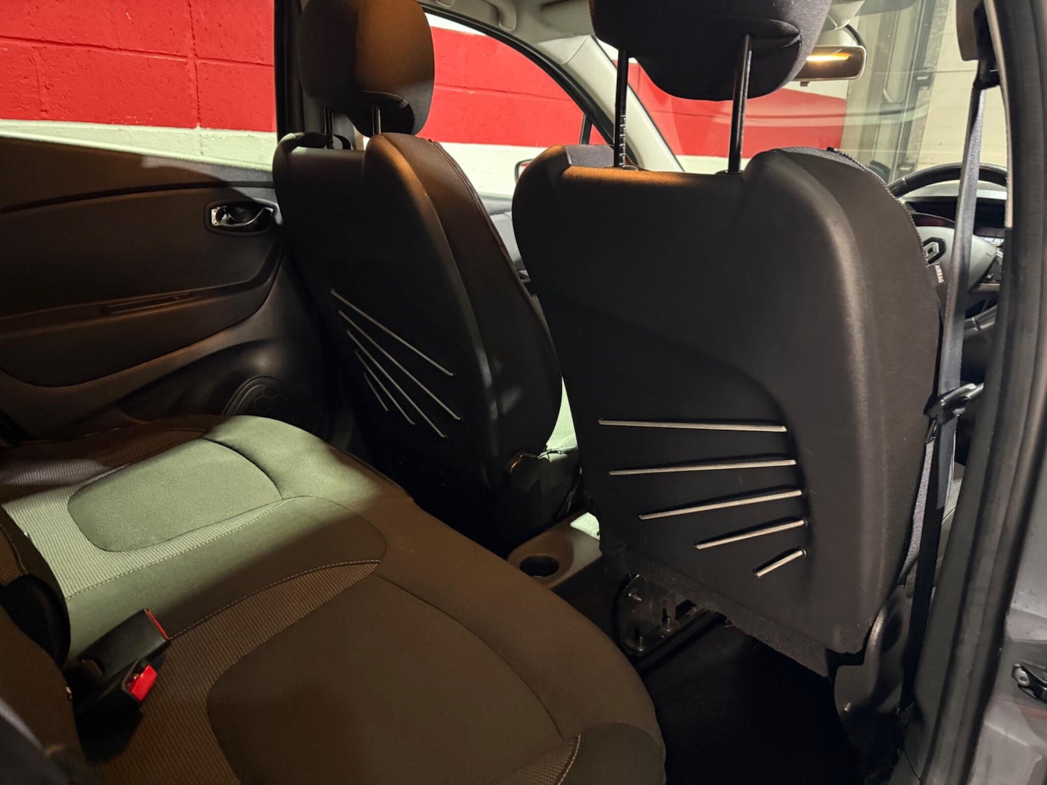 Used Renault Captur 2016 for sale - 76562160: Photo 21