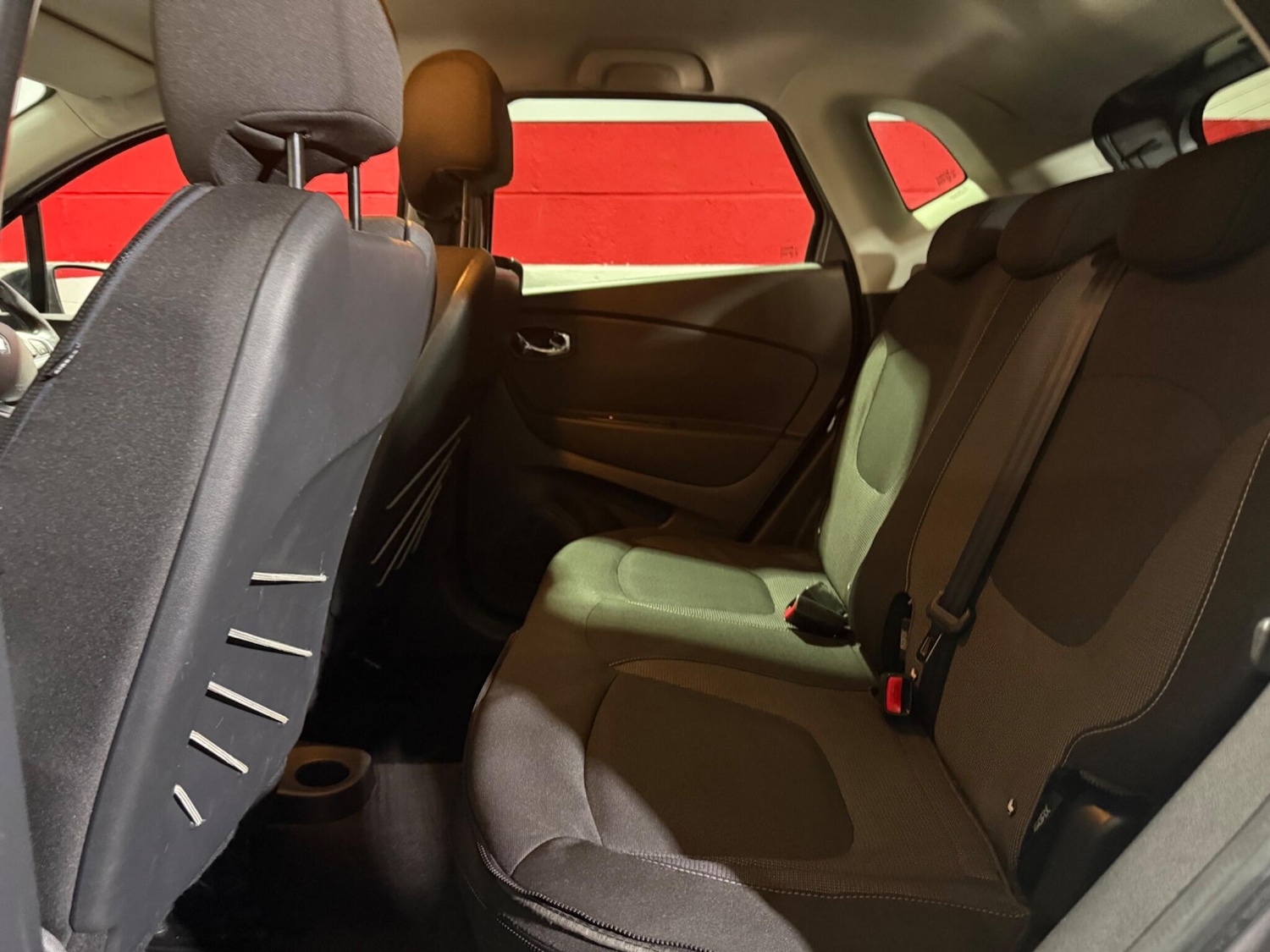 Used Renault Captur 2016 for sale - 76562160: Photo 23