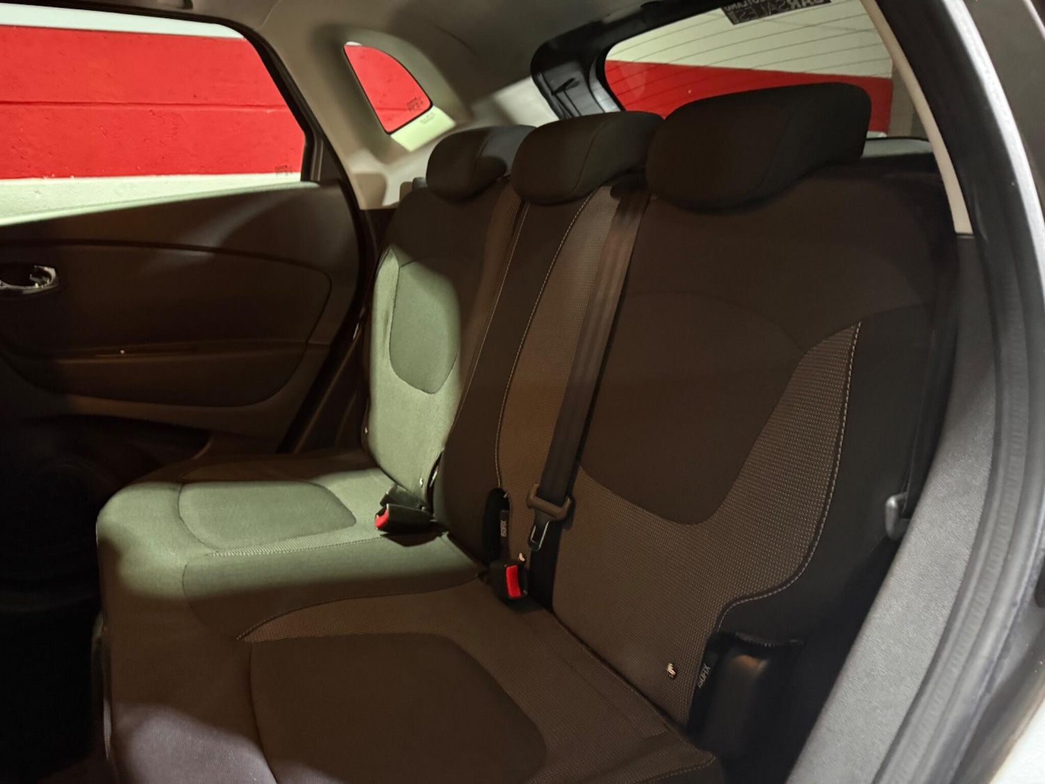 Used Renault Captur 2016 for sale - 76562160: Photo 24