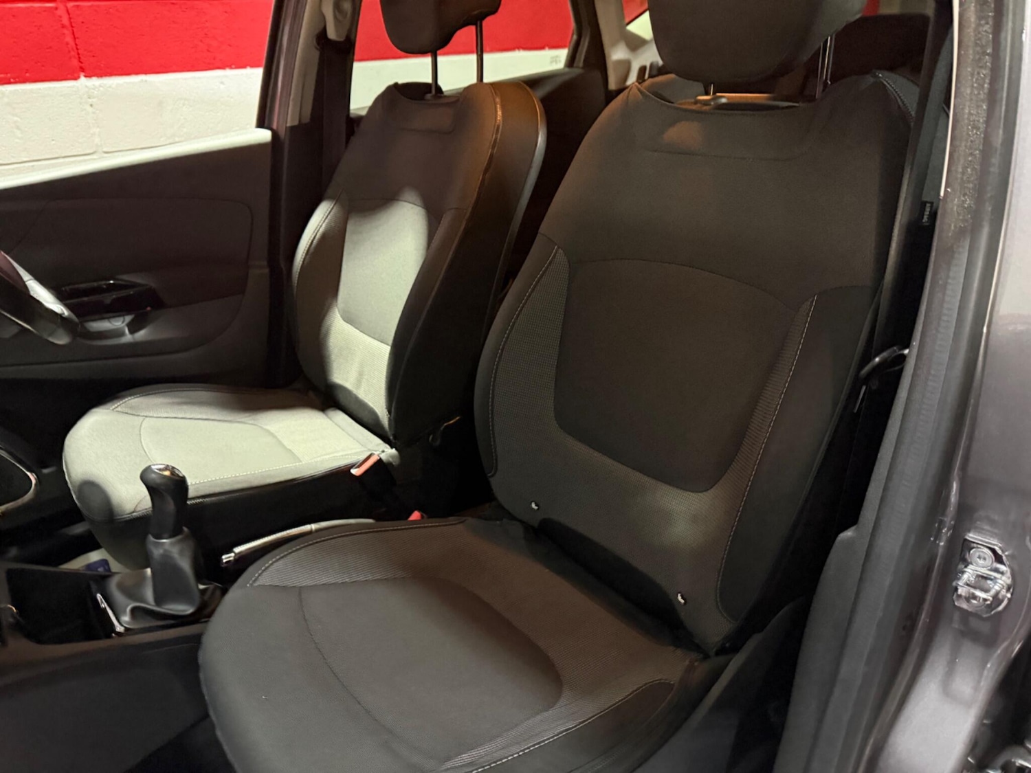 Used Renault Captur 2016 for sale - 76562160: Photo 48